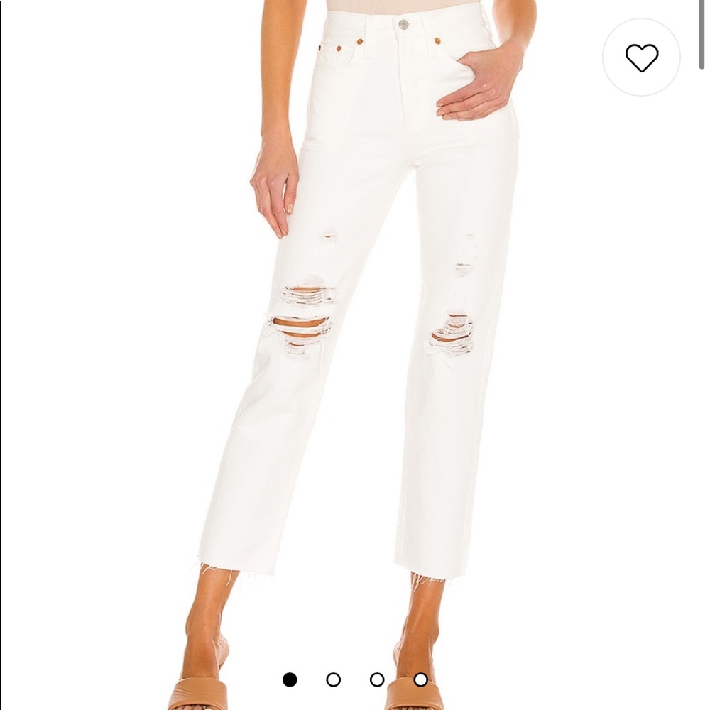 NWT Levi’s Wedgie Straight Jeans in Cloud Bank